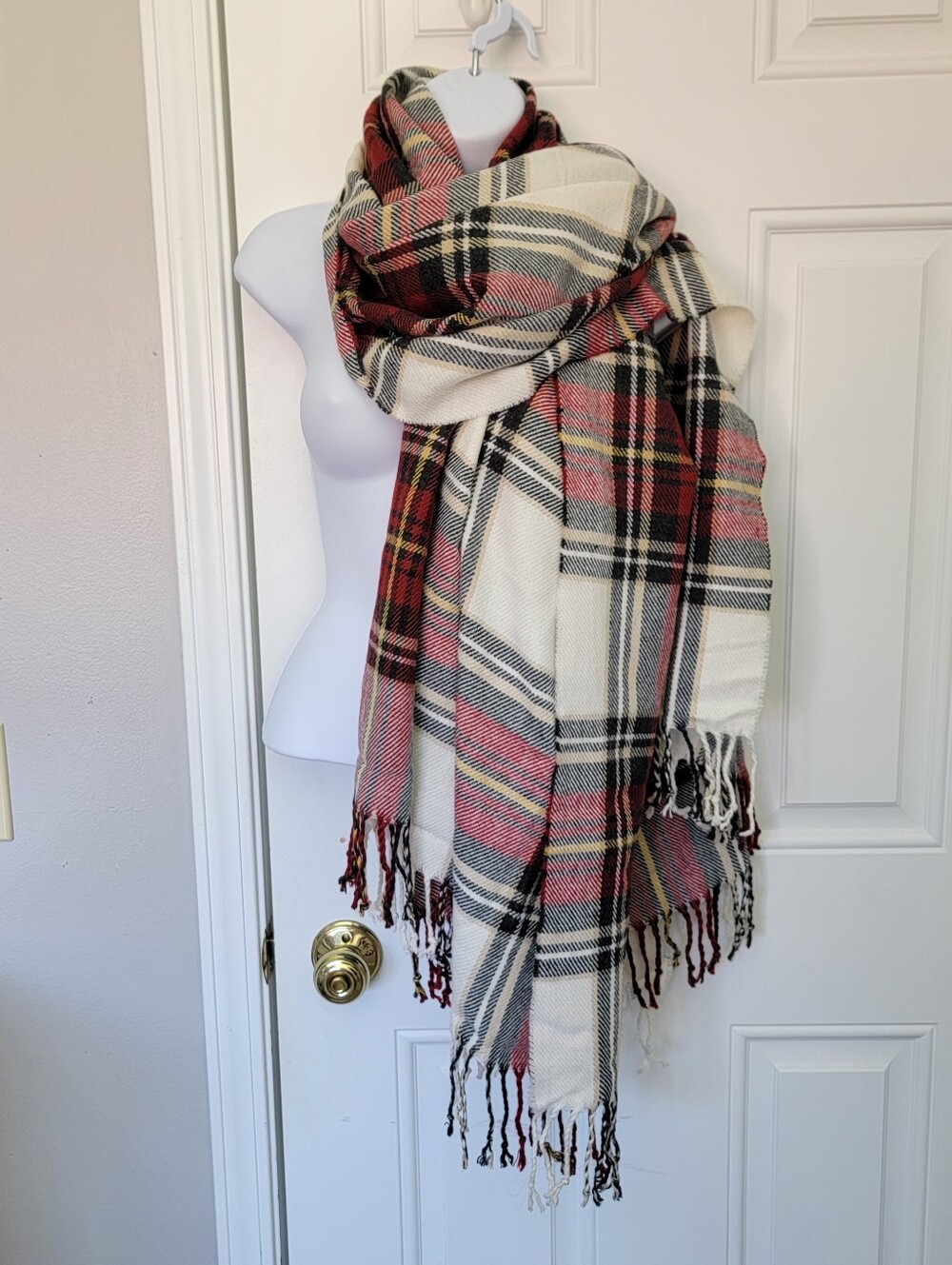 Abercrombie & Fitch Plaid Fringed Blanket Scarf Acrylic Cream Red 84" x 41" Fall